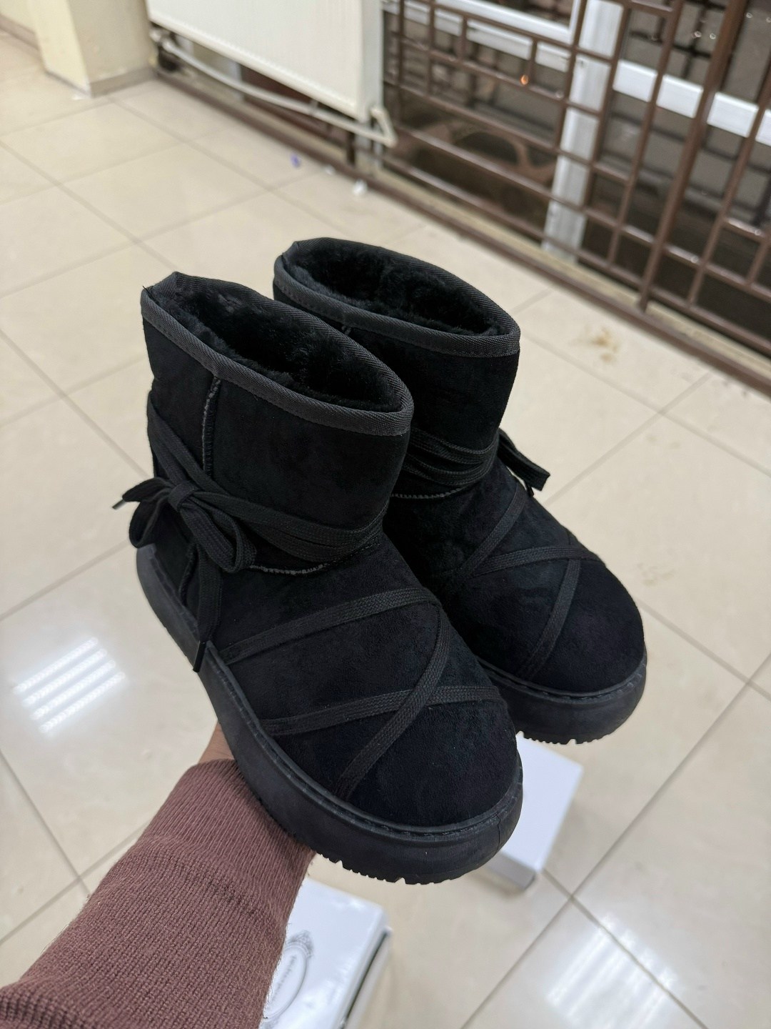 угги зимние с мехом на завязках valentina wang,женские угги,, женская,дутики