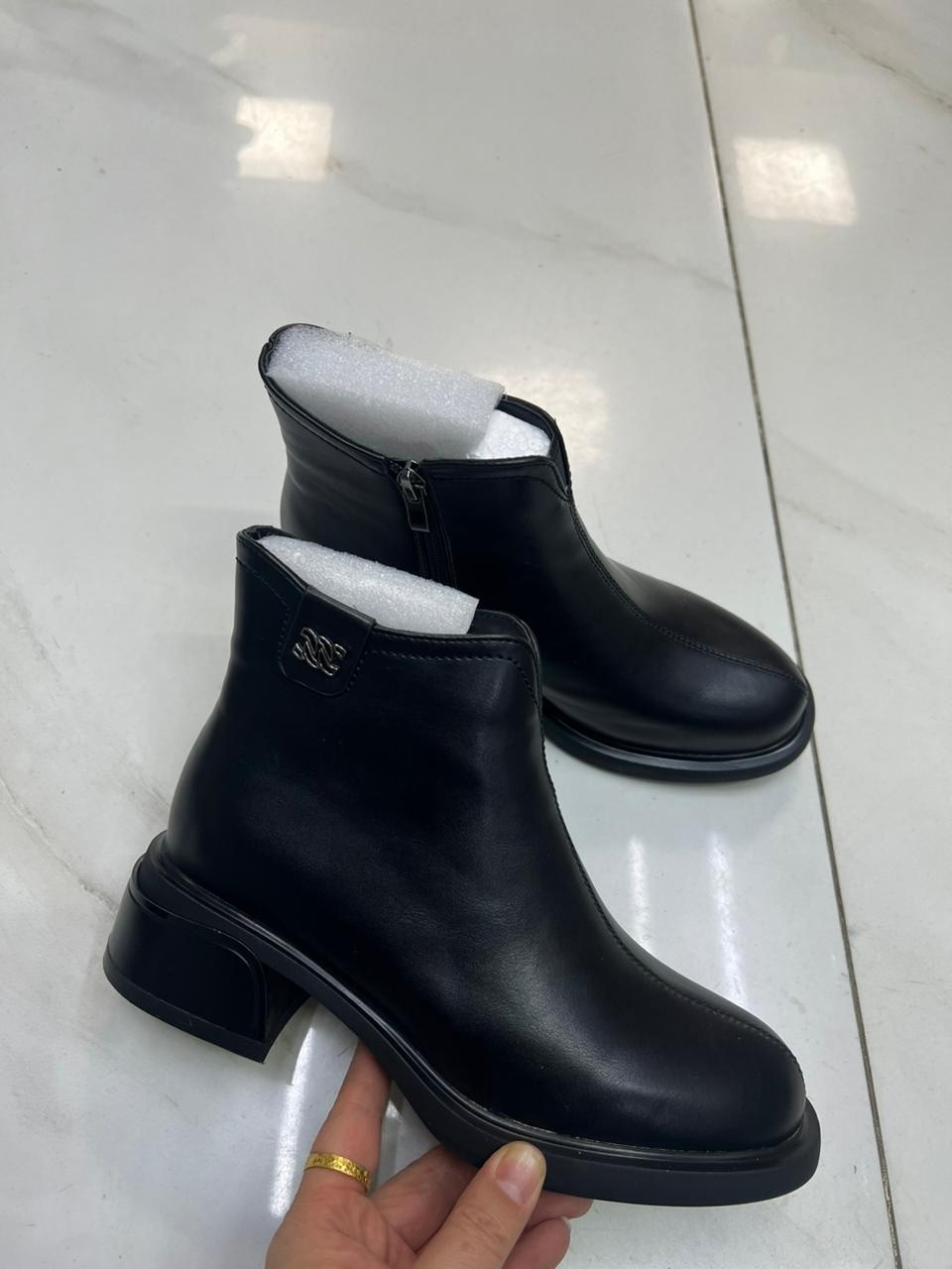 ,ботинки женские,полусапоги на устойчивом каблуке paolo femia,женская ,женская  зимняя