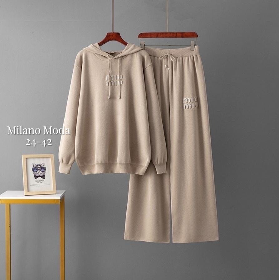 трикотажный костюм с капюшоном,женский трикотажный костюм,трикотажные костюмы,комплект одежды женские,костюм модный