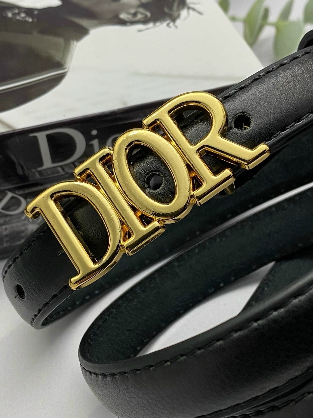 ремень кристиан диор тонкий,ремень кристиан диор оригинал,pемень dior,ремень диор,ремень диор женский