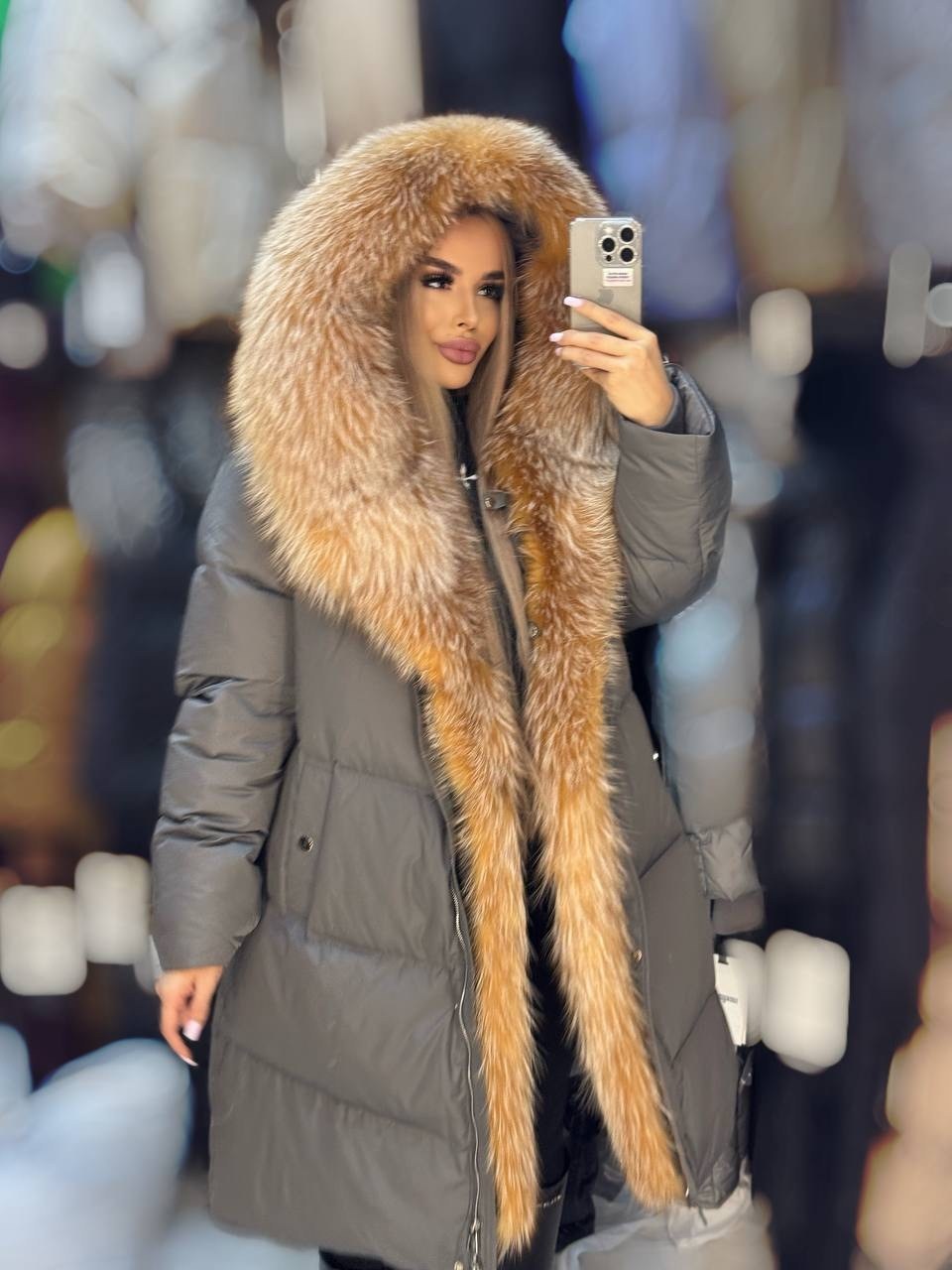 пуховик с натуральным мехом,пуховик с мехом,зимняя куртка с натуральным мехом лисы,пуховик женский с натуральным мехом,куртка пуховик с натуральным мехом