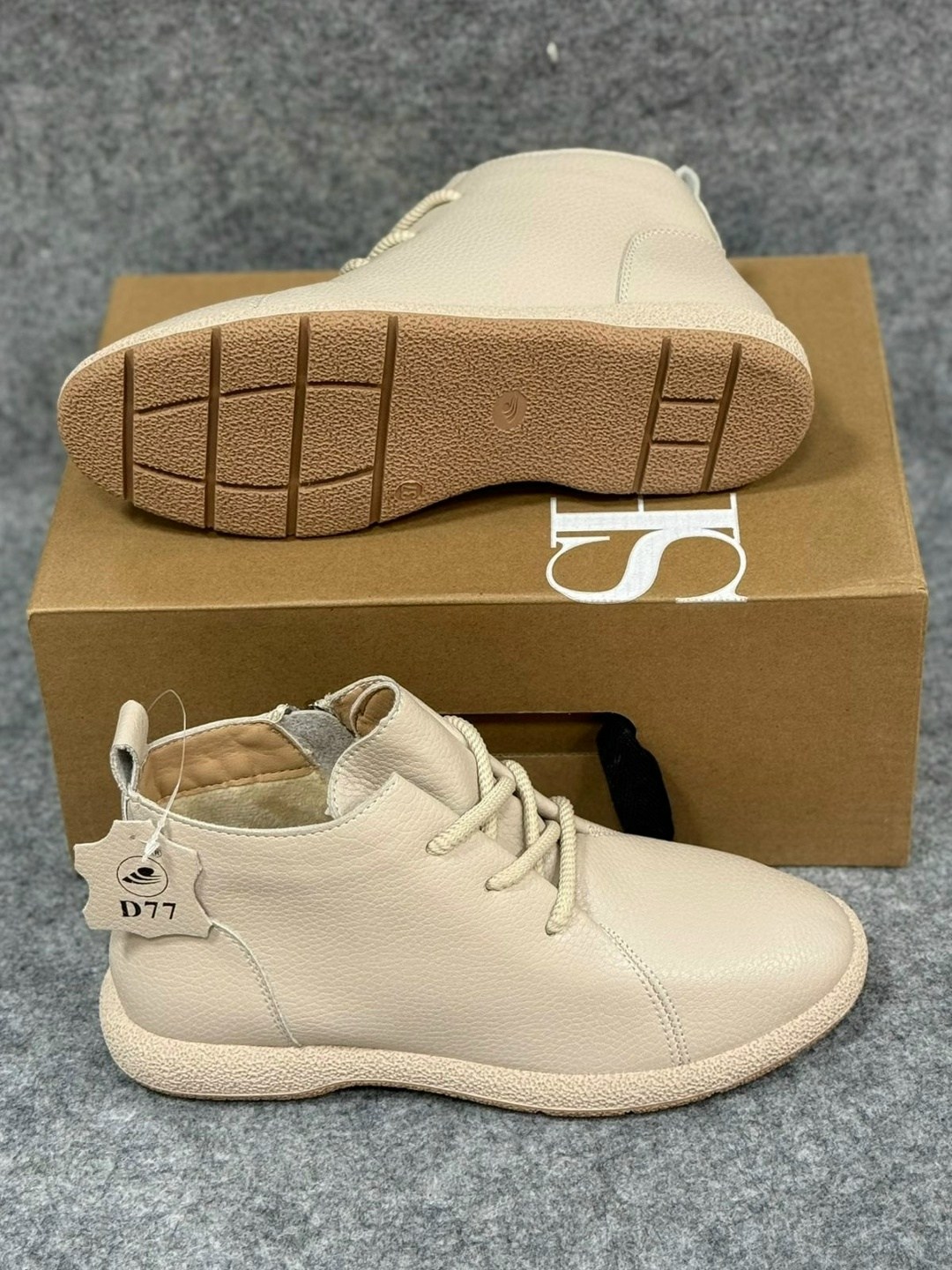 ,в ,ботинки женские,бежевые ботинки,женская