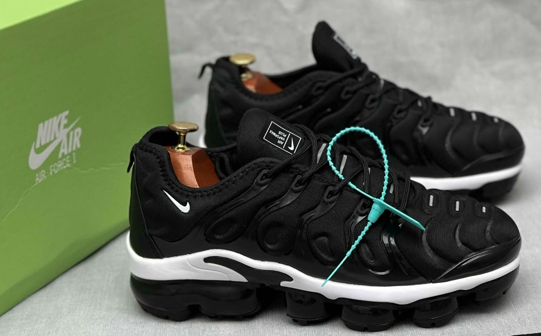 nike vapormax plus,мужские кроссовки nike air vapormax plus,nike air vapormax plus,кроссовки nike air vapormax plus,nike vapormax