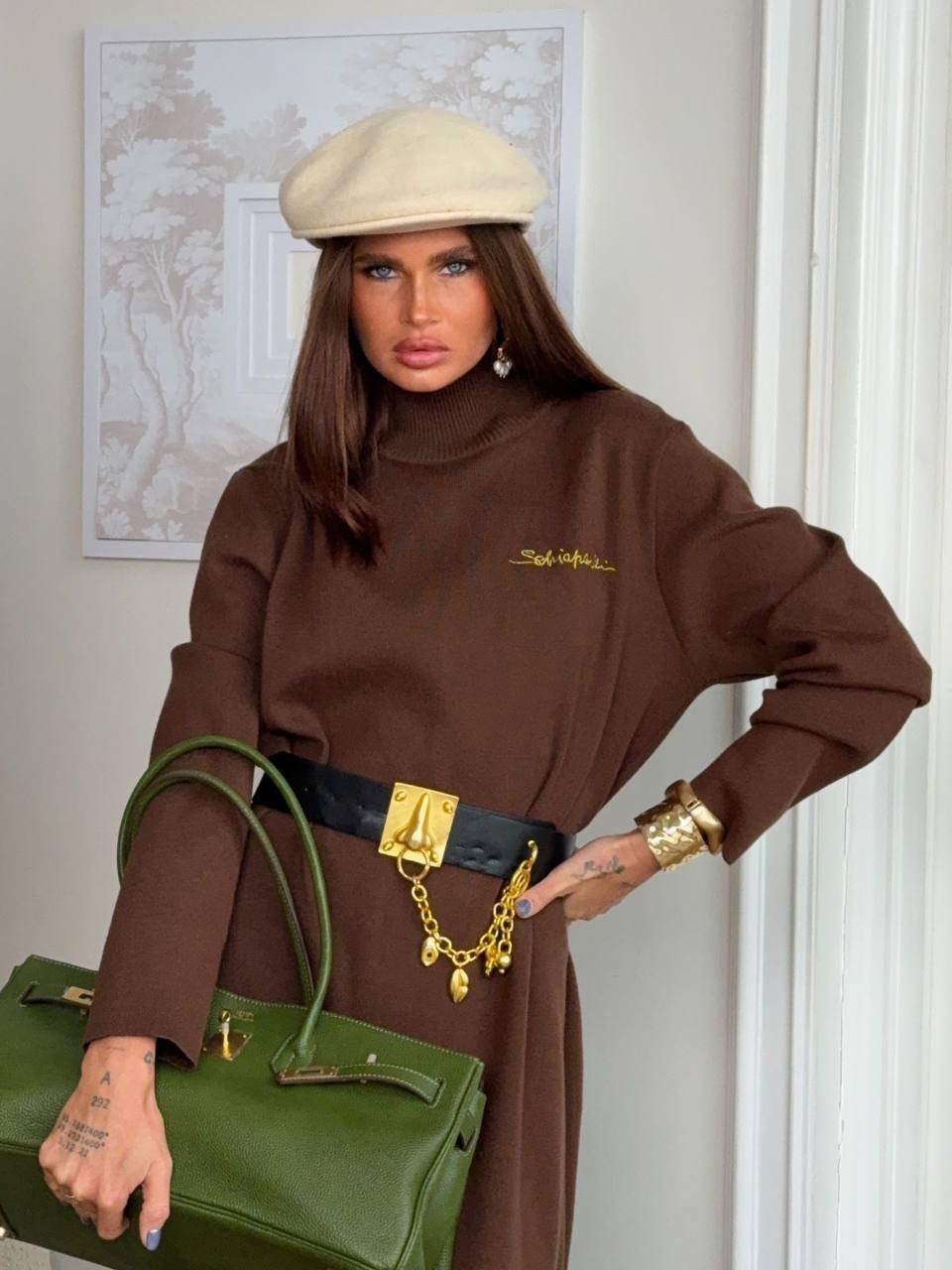 водолазка с логотипом celine cool casual wear,трикотажное платье,теплые платья