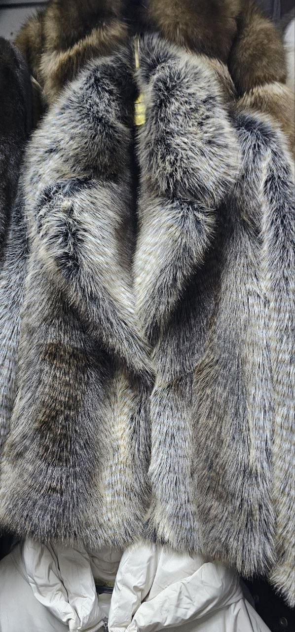 шуба из чернобурки,полушубок из чернобурки,чернобурка шуба,шуба из чернобурой лисы,чернобурка шуба снежная королева