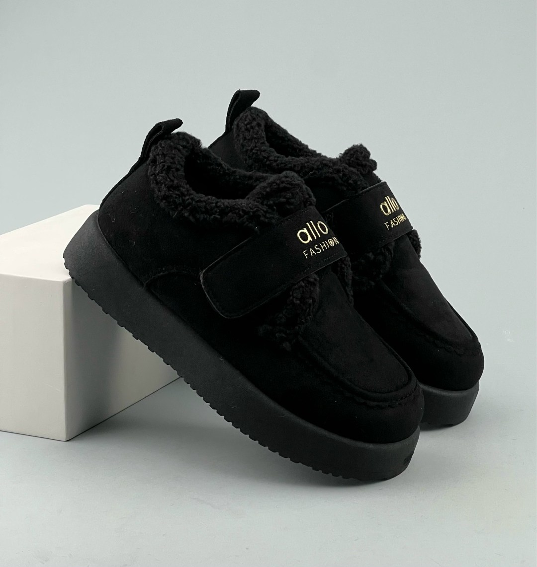 , женская,угги женские,угги ,женские ботинки с мехом