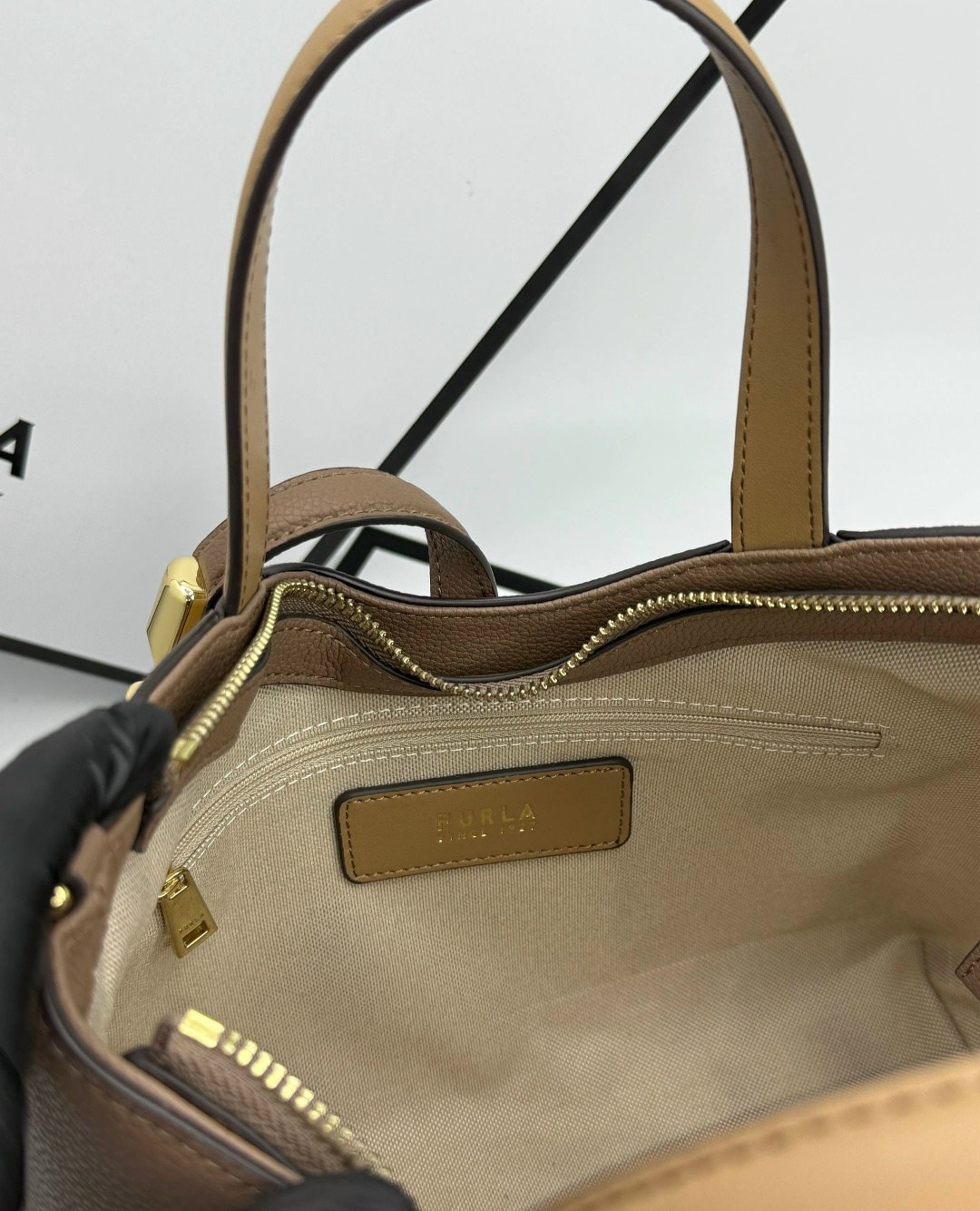 сумка furla,сумка,женская сумка,сумка женская furla,модная сумка