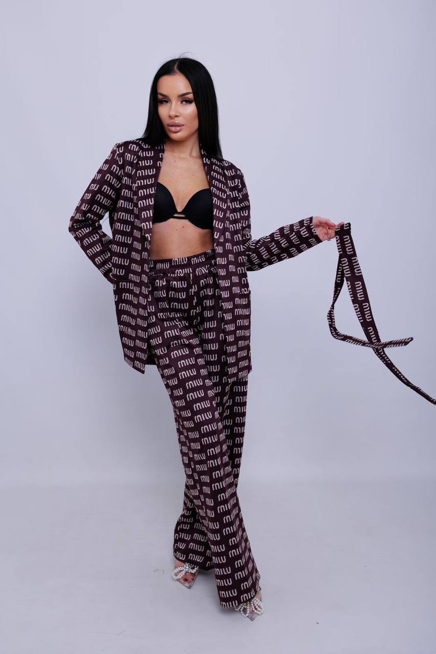 костюм двойка,женский костюм,костюм с брюками,женской одежды,трикотажный костюм