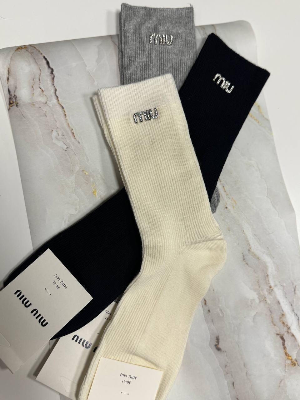 носки модная,носки мода,хлопковые носки,носки спортивные,носки миу миу