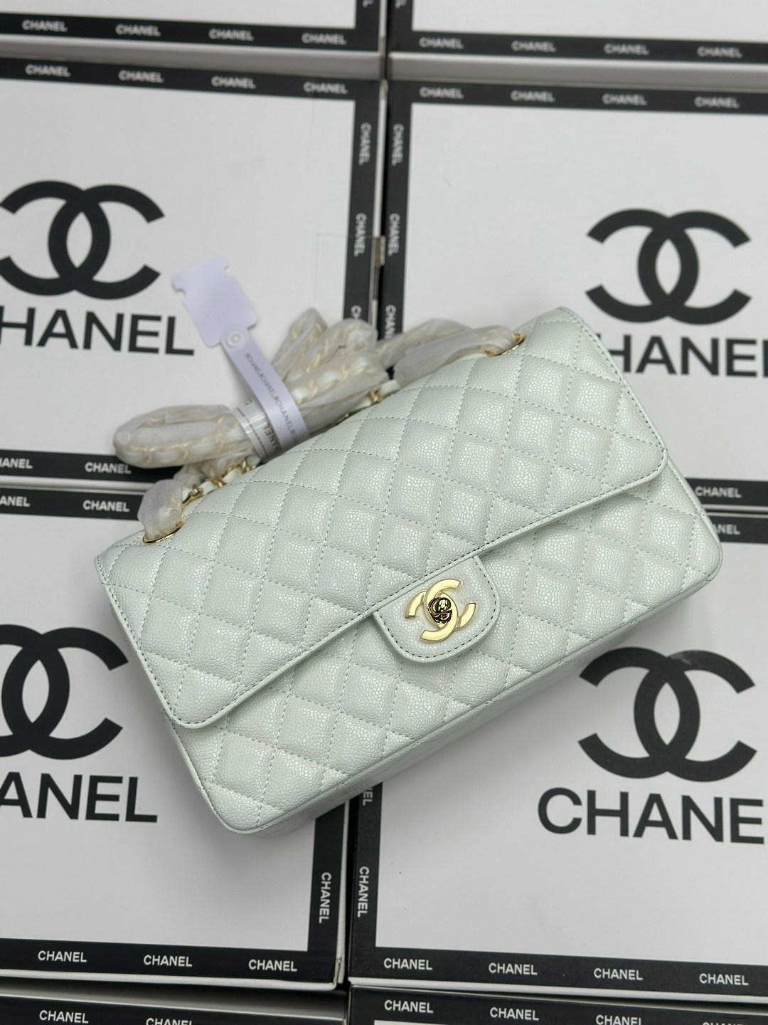 сумка chanel,женская сумка chanel,сумка шанель,chanel classic flap bag,сумка шанель оригинал
