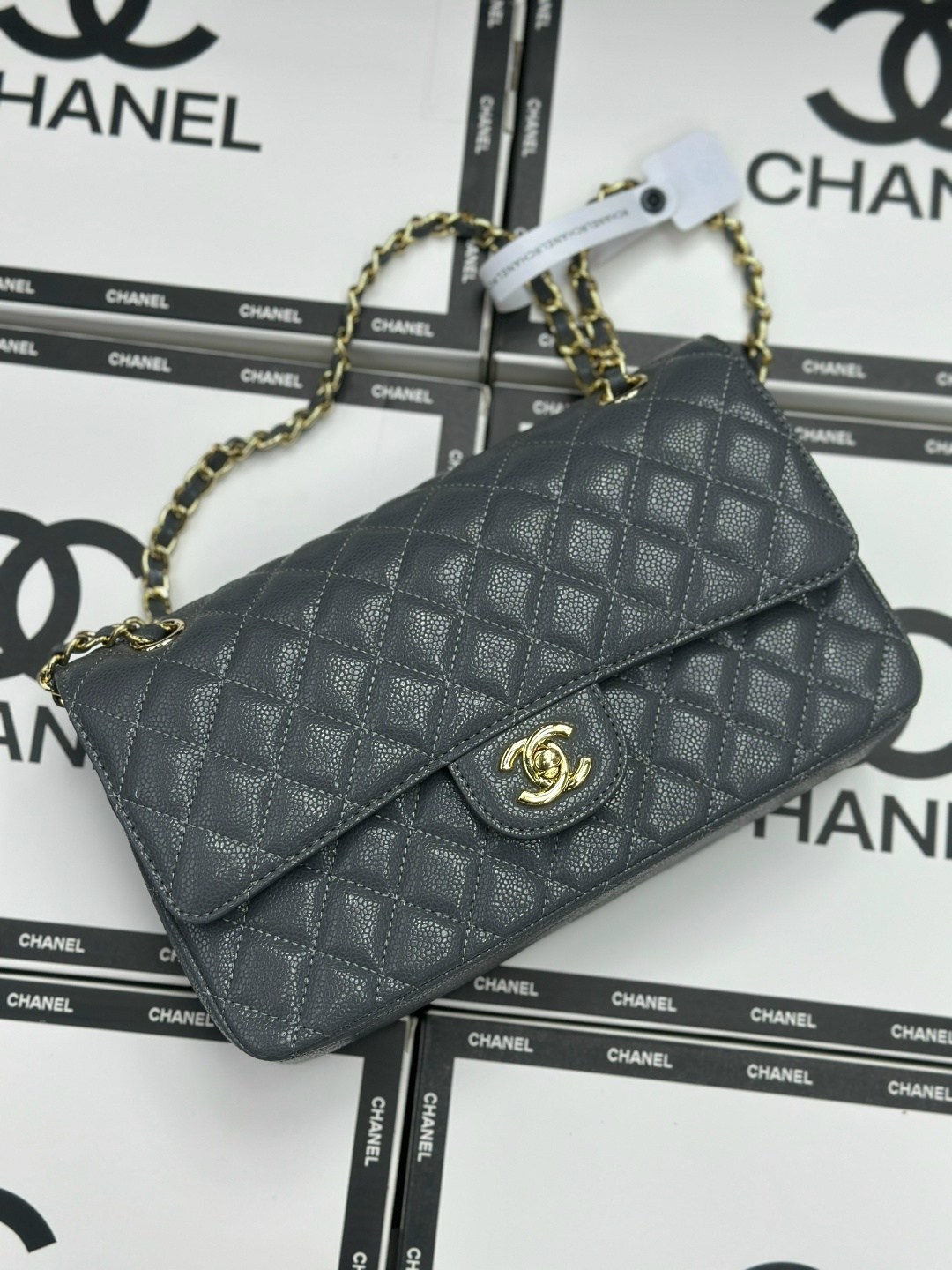 сумка chanel,женская сумка chanel,сумка шанель,chanel classic flap bag,сумка шанель оригинал