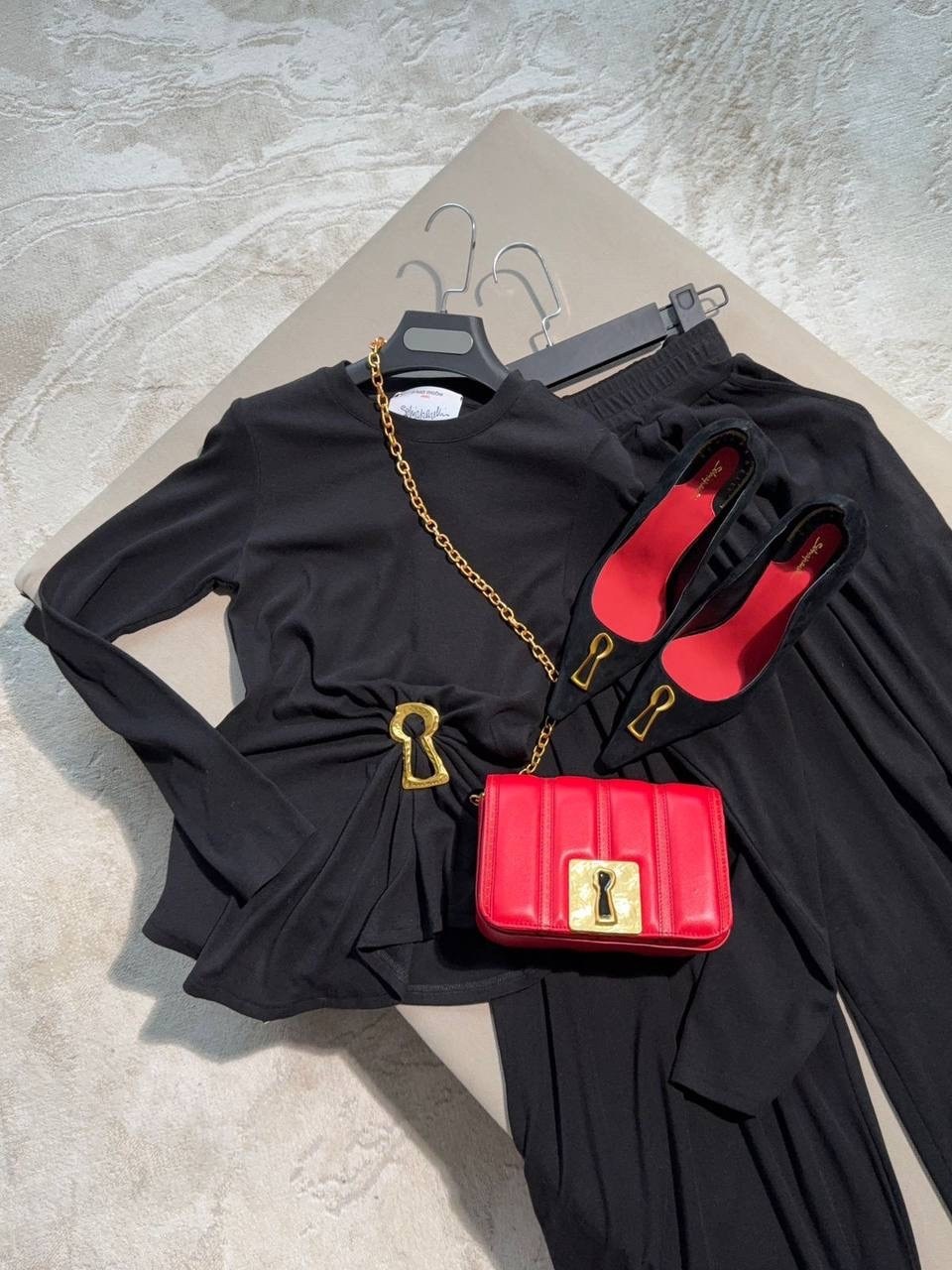 костюм женский,трикотажный костюм,брюки модные,стильные наряды