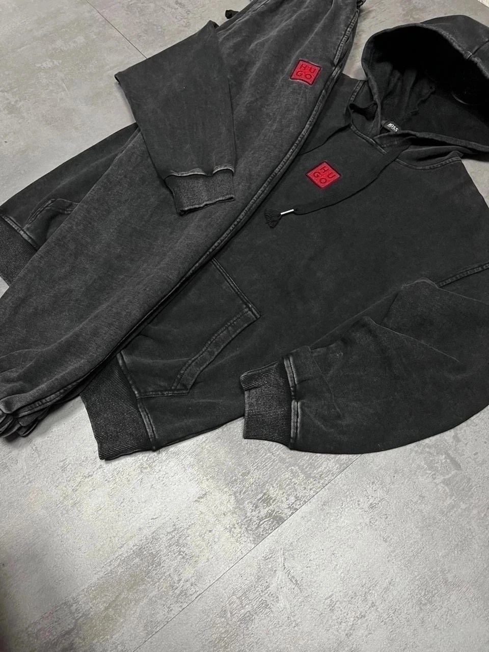 мужская спортивная одежда,спортивные костюмы для мужчин,спортивный костюм hugo boss,спортивные костюмы мужские,