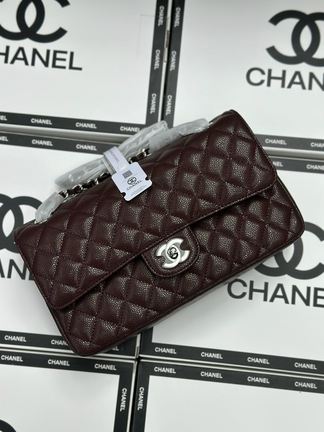 сумка chanel,женская сумка chanel,сумка шанель,chanel classic flap bag,сумка шанель оригинал