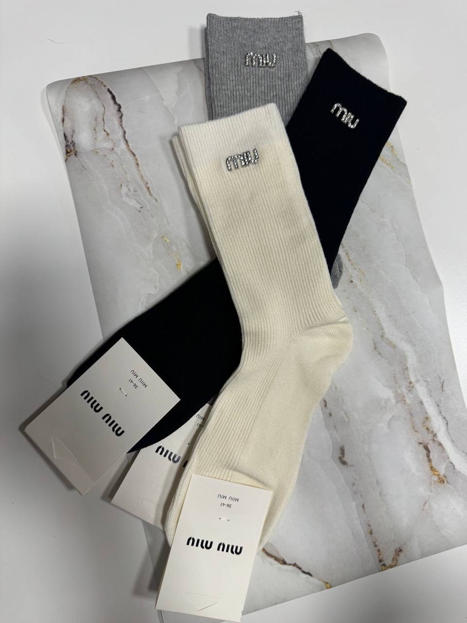 носки модная,носки мода,хлопковые носки,носки спортивные,носки миу миу