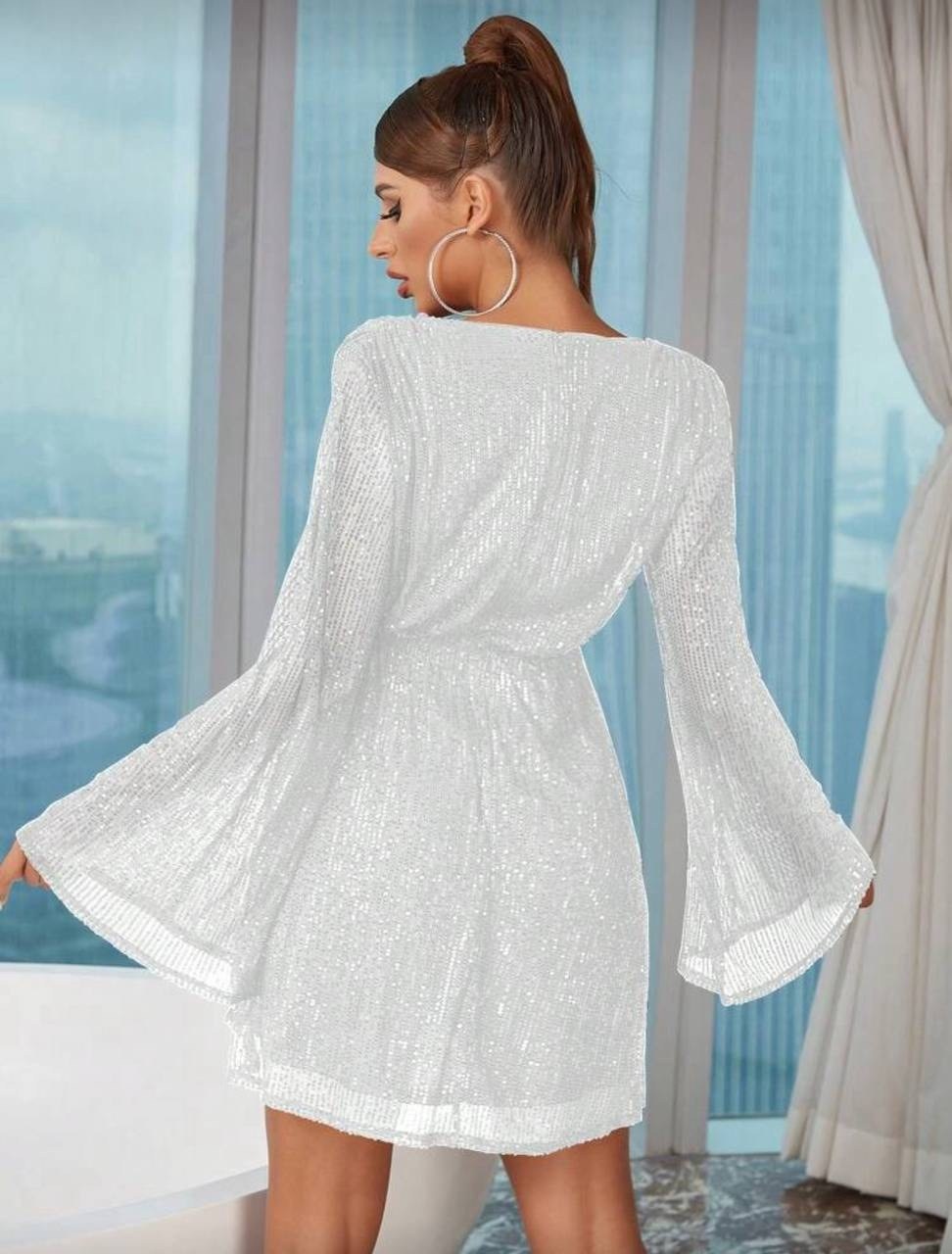 элегантное платье,платье с блестками,халат платье,платье серебристое,платье