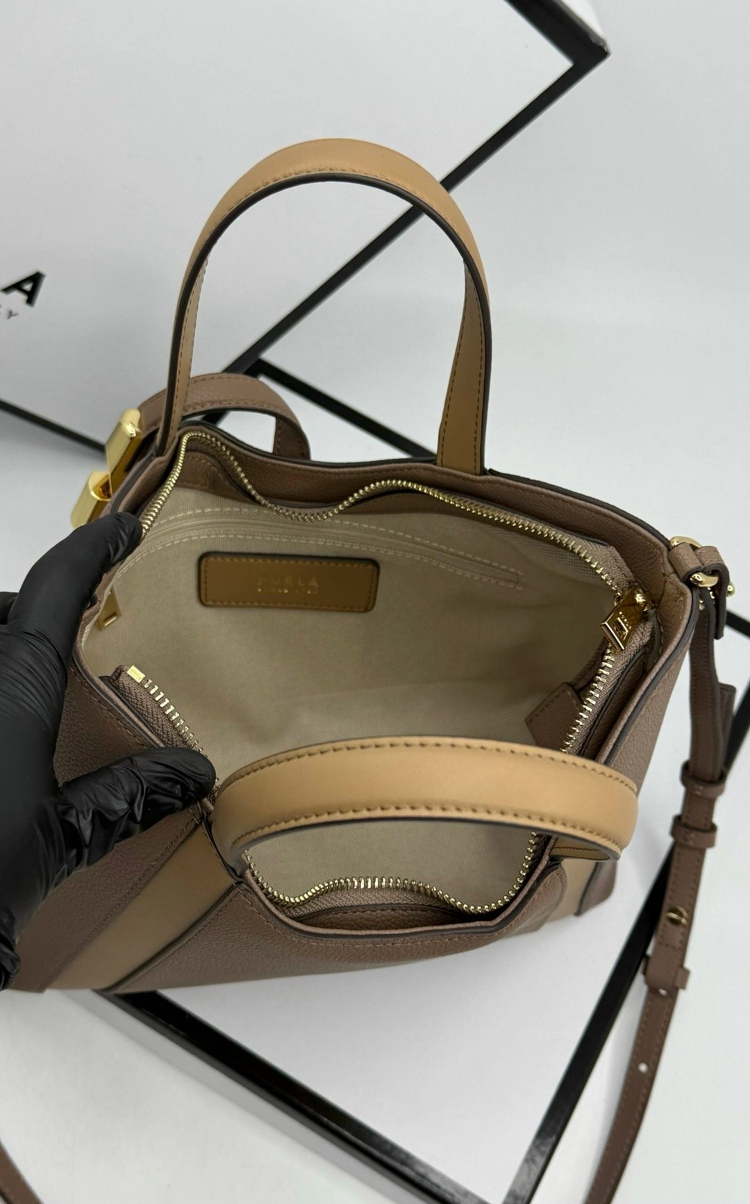 сумка furla,сумка,женская сумка,сумка женская furla,модная сумка