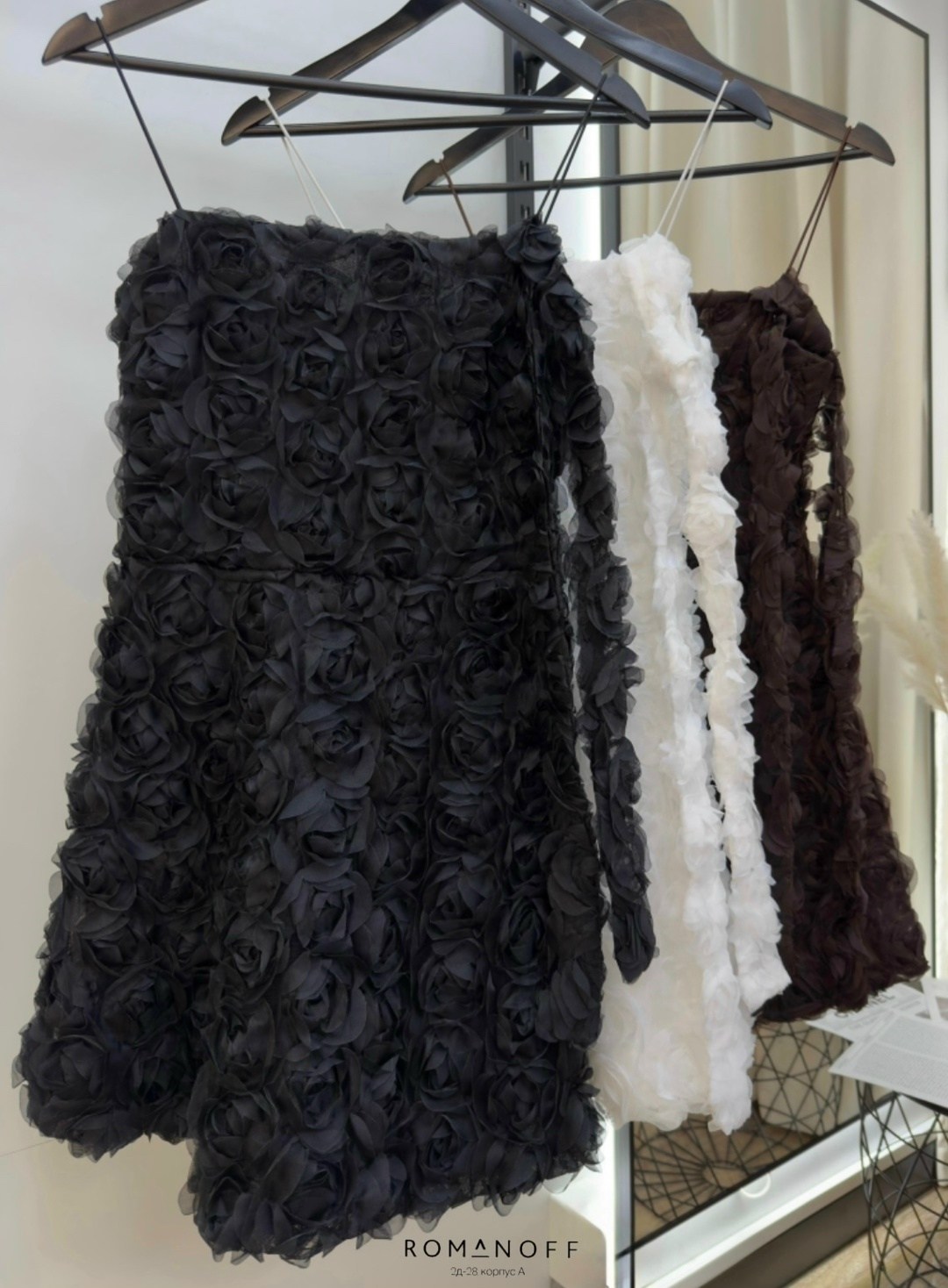 нарядное платье,платье,черное платье,короткие платье,мини платье