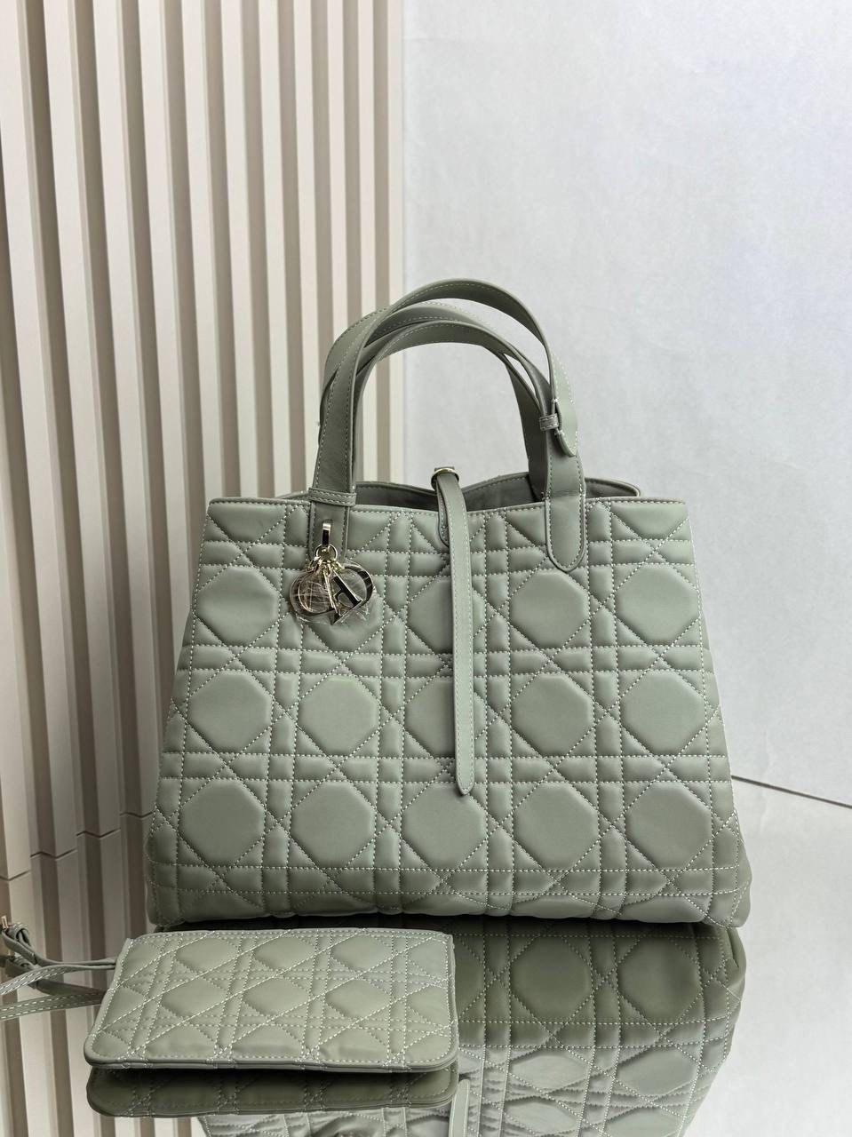 сумка женская christian dior,dior сумка,сумки диор,сумка диор белая,сумка женская dio стеганая с ручкой dior