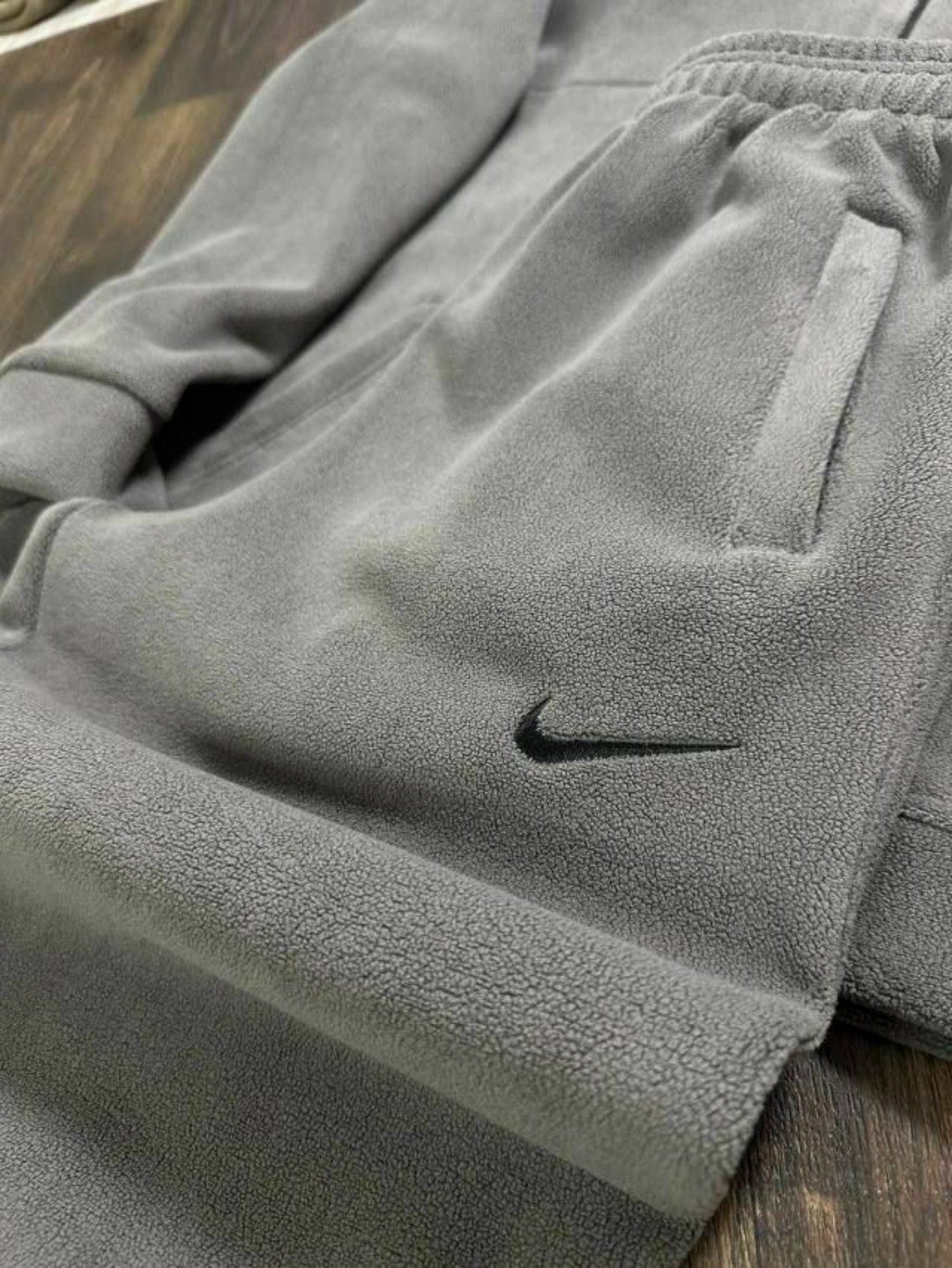 спортивный костюм на флисе nike,флисовый костюм nike,спортивный костюм nike,зимний спортивный костюм nike на флисе,зимний портивный костюм nike на флисе