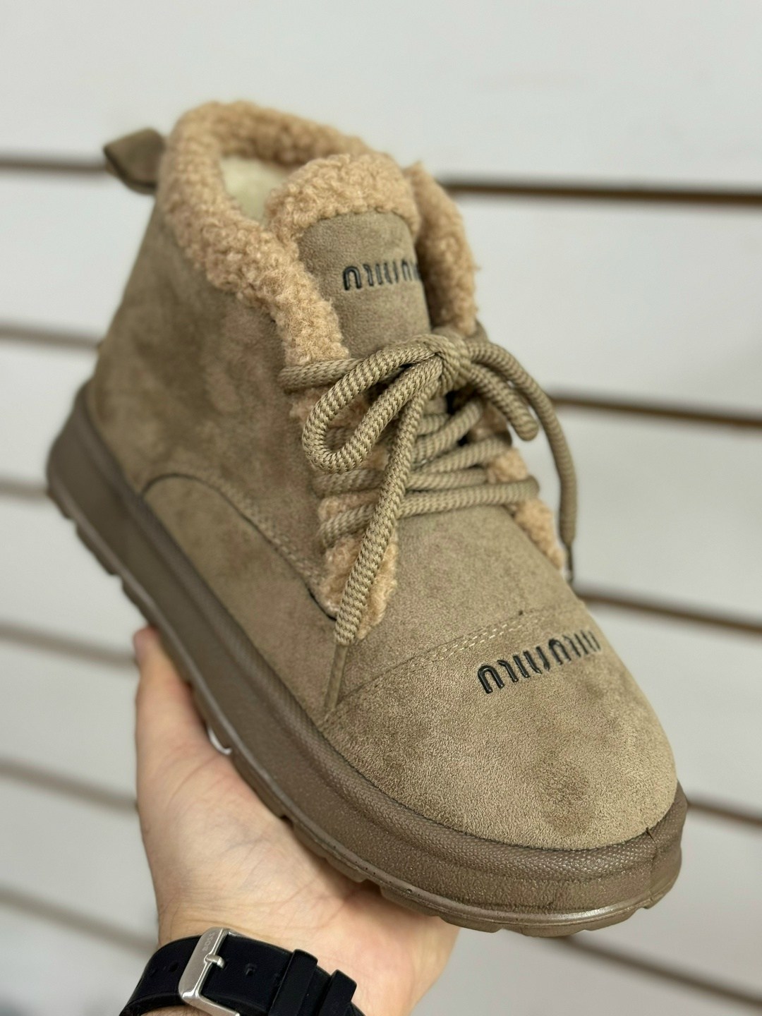 ,угги женские,женская ,короткие угги,женские зимние угги