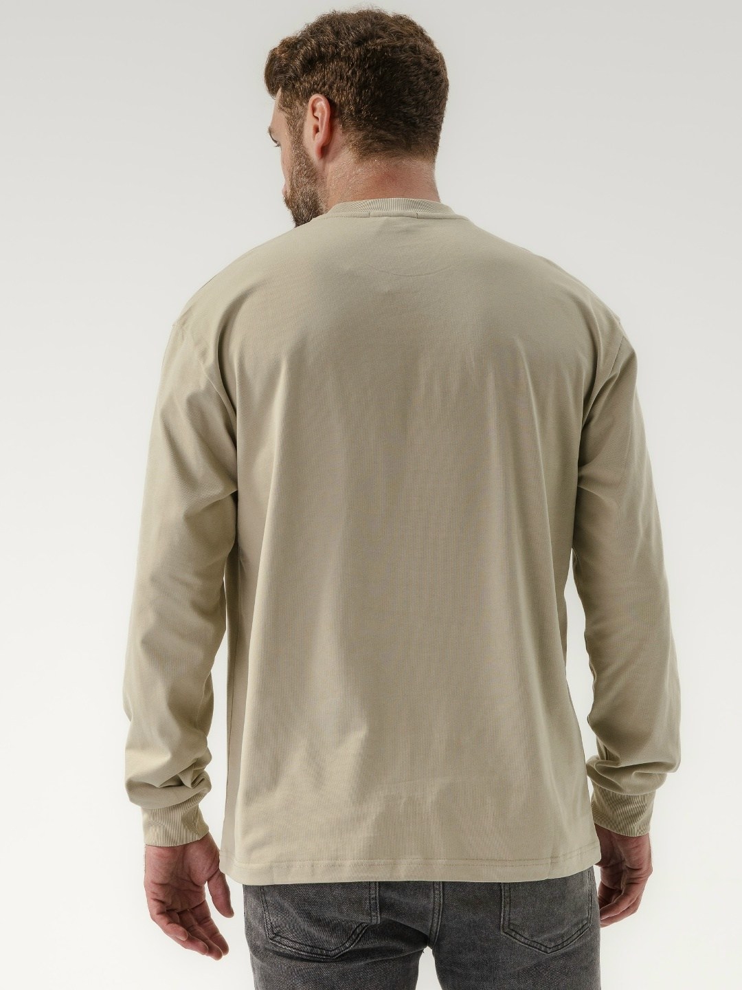 мужские свитшоты,бежевый лонгслив,лонгслив,лонгслив мужской,джемпера мужские