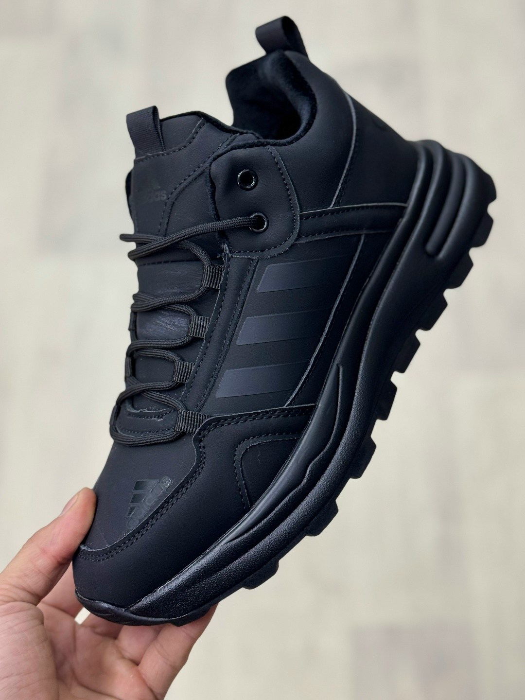 кроссовки мужские зимние adidas,кроссовки adidas зимние,кроссовки мужские зимние adidas gore tex,кроссовки мужские зимние,мужские кроссовки adidas