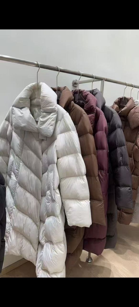 модный простой длинный пуховик с капюшоном,длинные пуховики,женский пуховик,женский пуховик на утином пуху,женский длинный пуховик с капюшоном