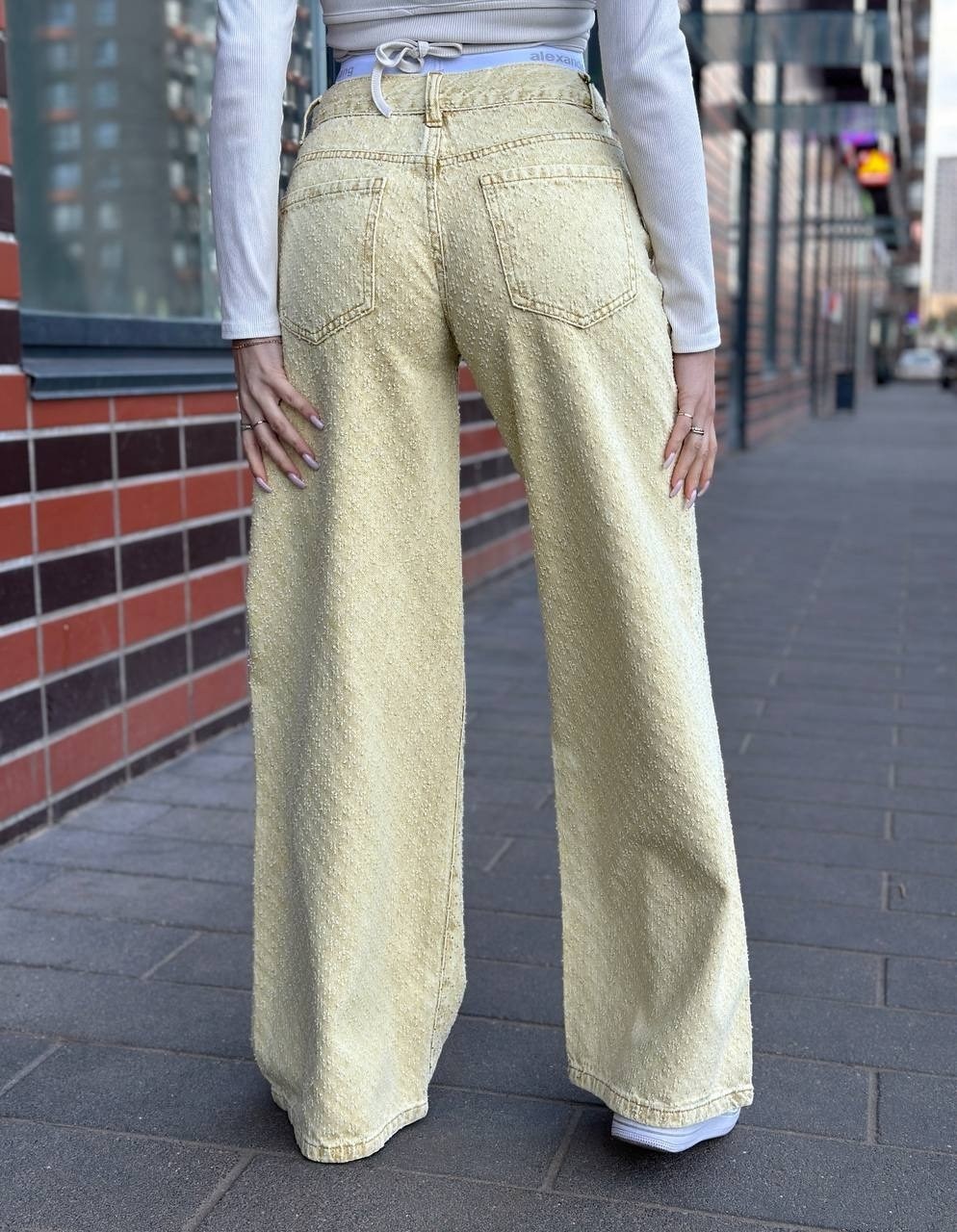 джинсы женские,джинсы женские широкие,джинсы широкий,модные джинсы,джинсы голубые