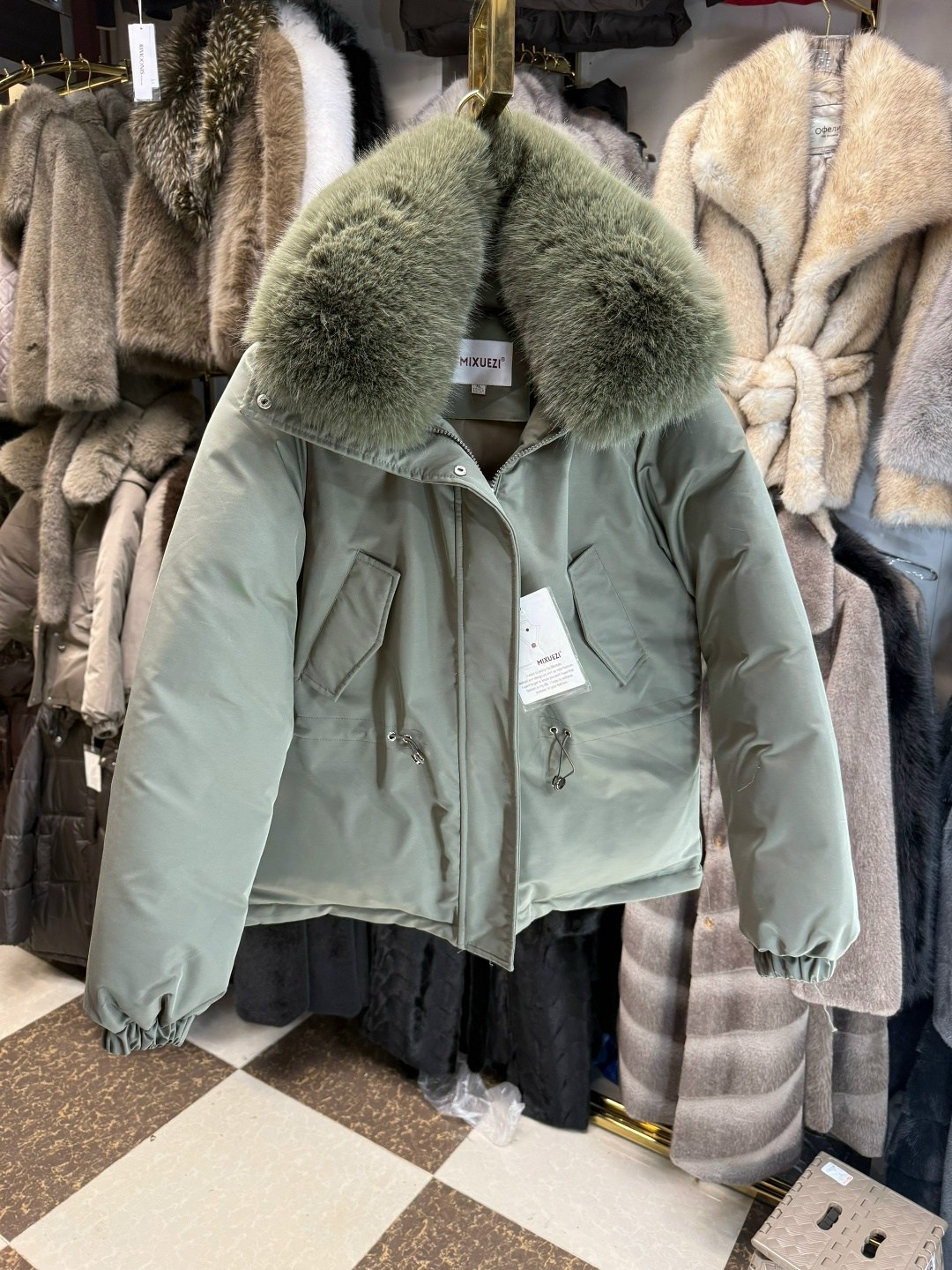 куртка женская зимняя,женский пуховик,пуховая куртка,модная куртка,пуховик короткий