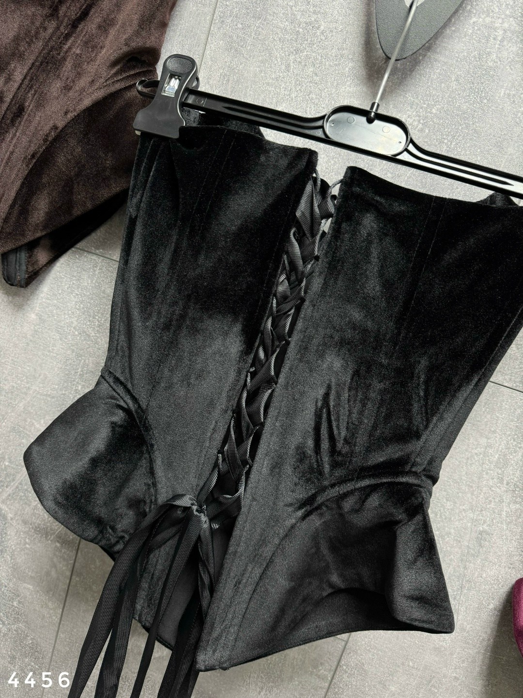 корсеты,девушка,женщин,образ телеведущей,корсет черный