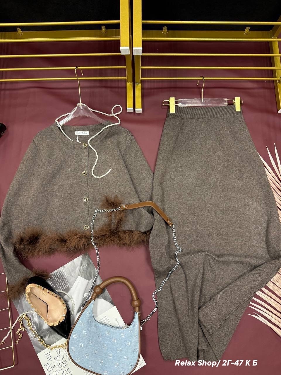 костюм двойка кашемир,костюм из кашемира,трикотажные костюмы,костюм с юбкой,вязаные костюмы