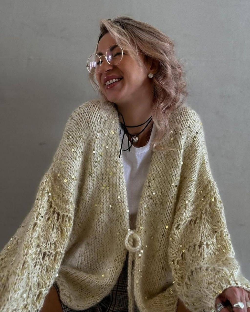 стильная кофта,вязаный кардиган,кардиган с пайетками,вязаная кофта,кардиган