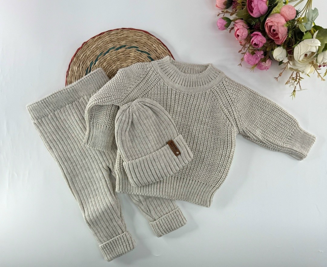 вязаный костюм для малыша,вязаный костюм детский,комплект вязаный,вязаные костюмы для новорожденных,детский костюм