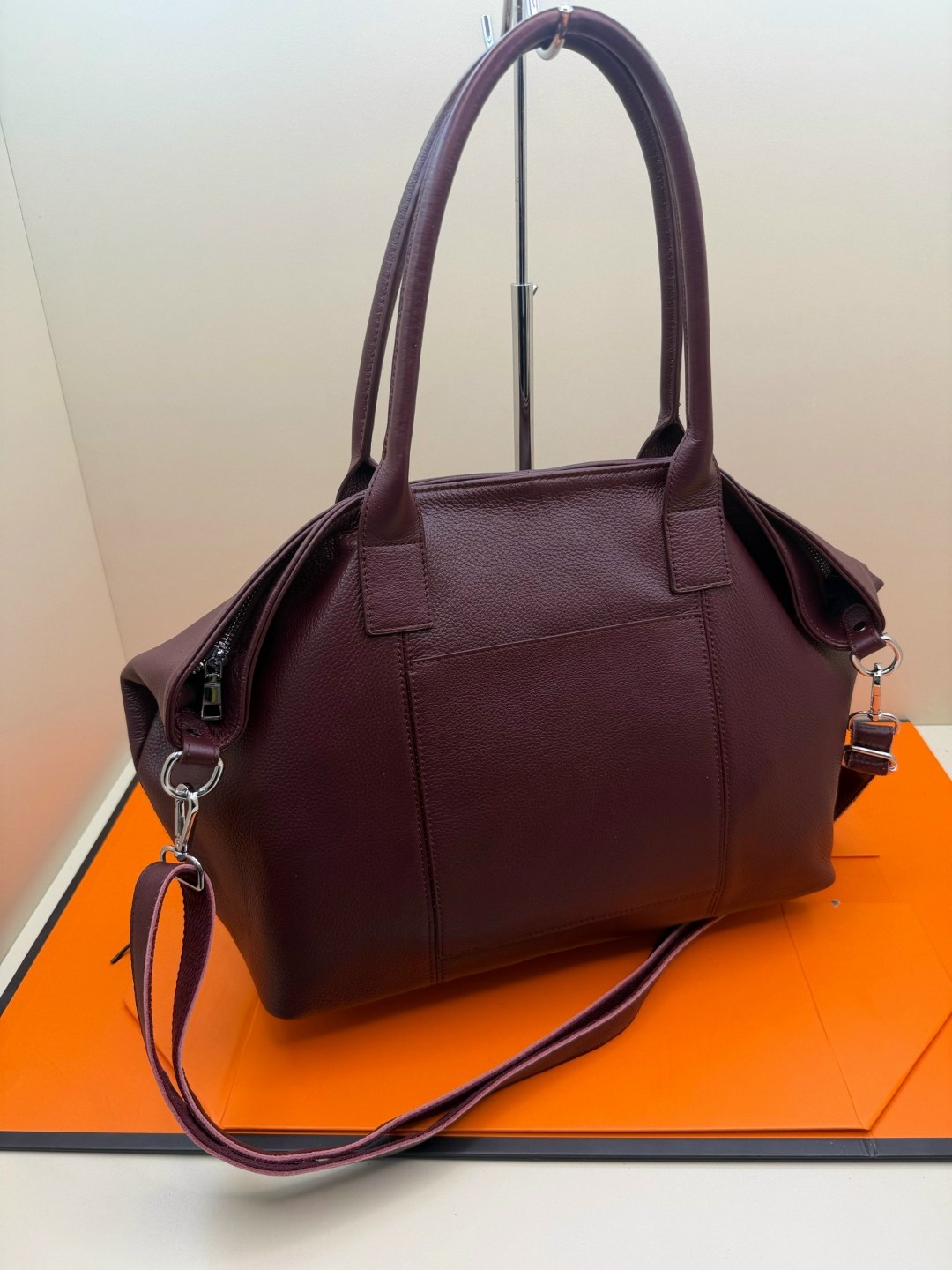 сумка,сумки женская,женская кожаная сумка,женская сумка из натуральной кожи,сумка бордовая