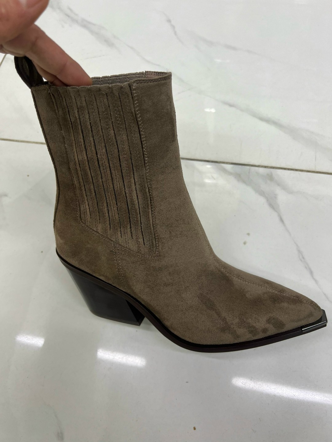 ,ботильоны казаки,ботильоны женские,замшевые казаки,казаки женские