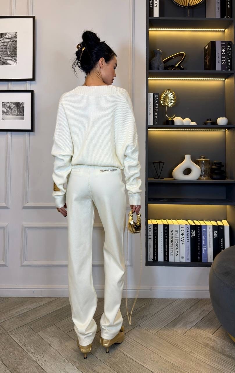 костюм классический,трикотажный костюм,трикотажный костюм брючный,брючный костюм,стильные женские костюмы