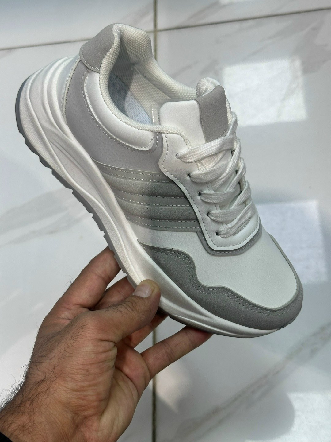 кроссовки женскиe,,кроссовки для женщин,кроссовка,белые кроссовки женские