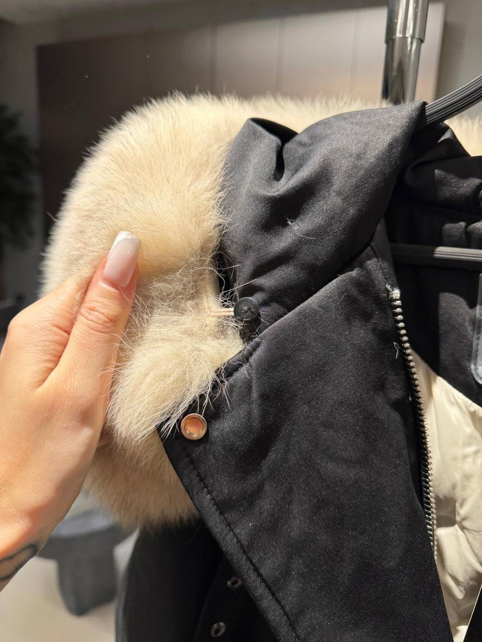 зимняя куртка,зимняя куртка женская,куртка с натуральным мехом,парка с меховым,женский пуховик