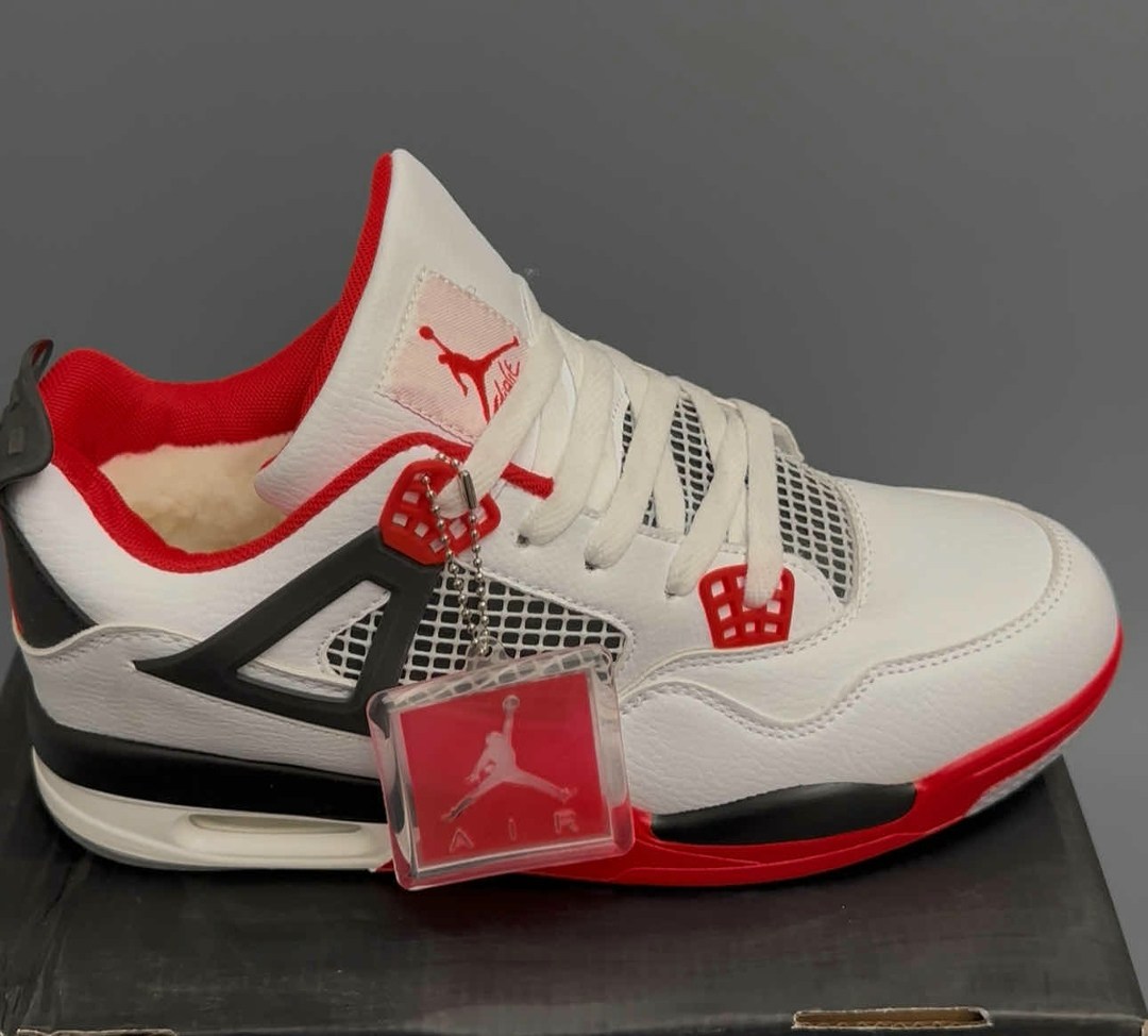 кроссовки nike air jordan 4 retro,кроссовка мужской,кроссовки для мужчин,кроссовки nike air jordan 4,air jordan 4