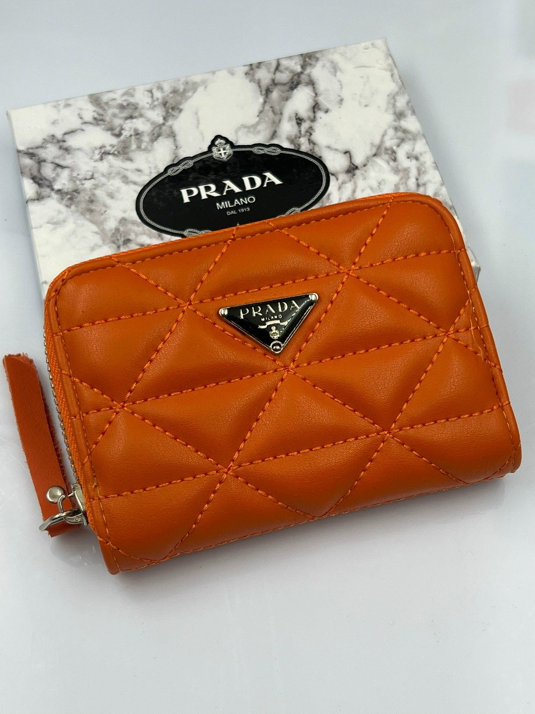 кошелек prada,кошелек прада женский,кошелек прада,кожаный кошелек prada,женские кошельки