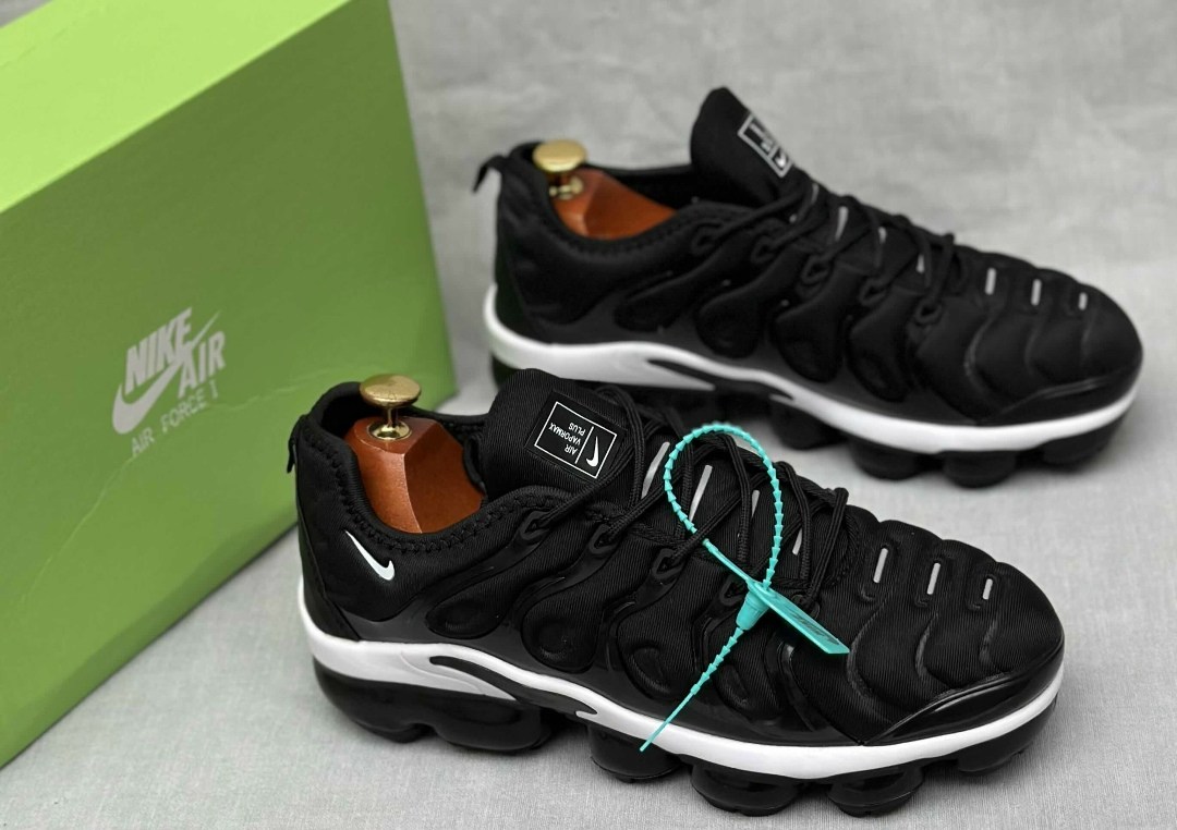 nike vapormax plus,мужские кроссовки nike air vapormax plus,nike air vapormax plus,кроссовки nike air vapormax plus,nike vapormax