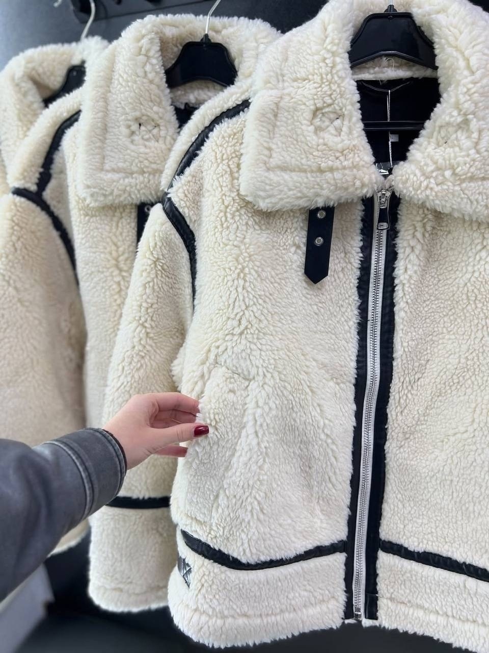 куртка из искусственного меха,куртка меховая,женская куртка из искусственного меха,плюшевая дубленка,куртка из овечьей шерсти