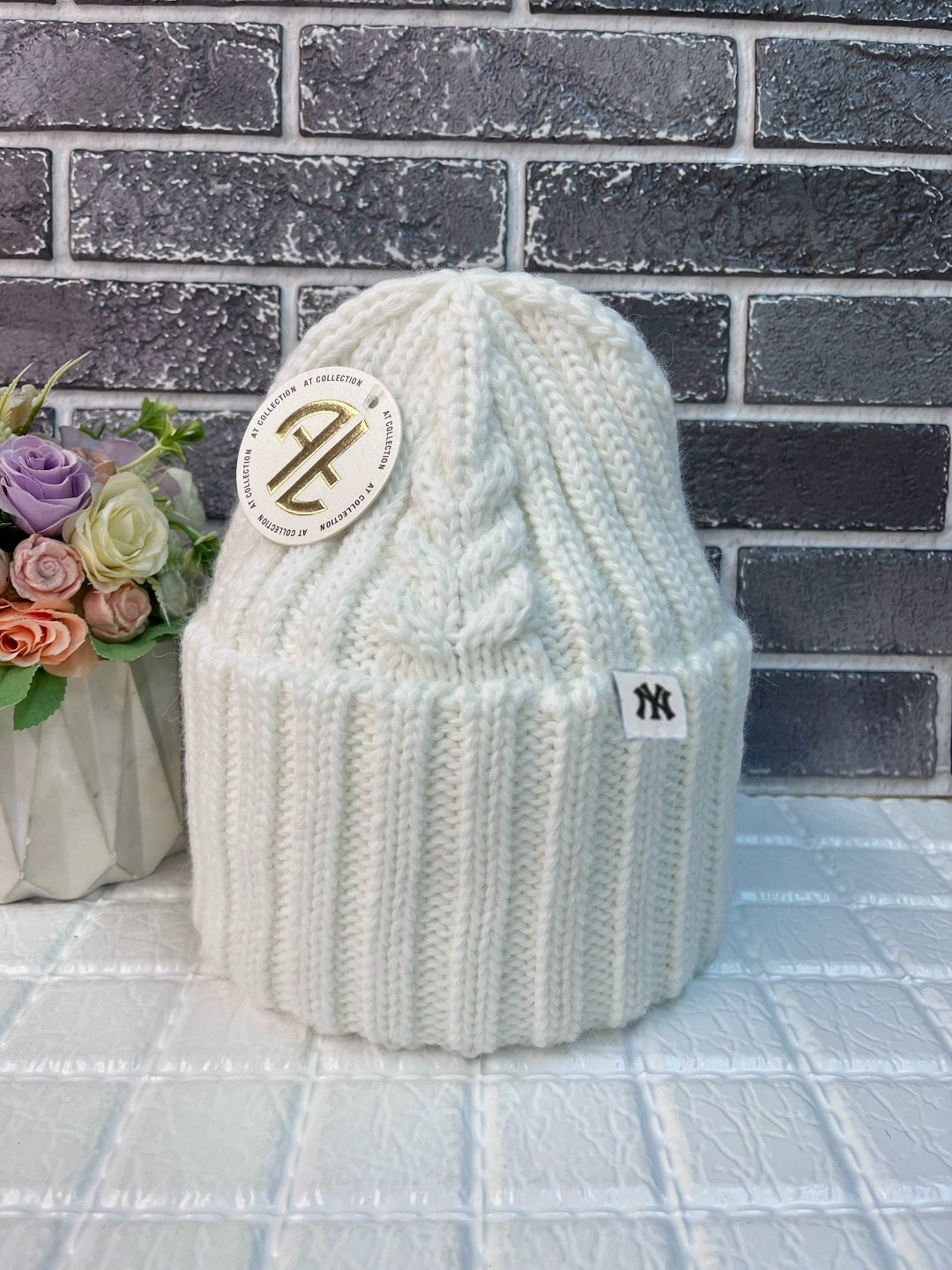 шапка женская на флисе,шапка женская,вязаная женская шапка,шапка двойная,шапка шапка