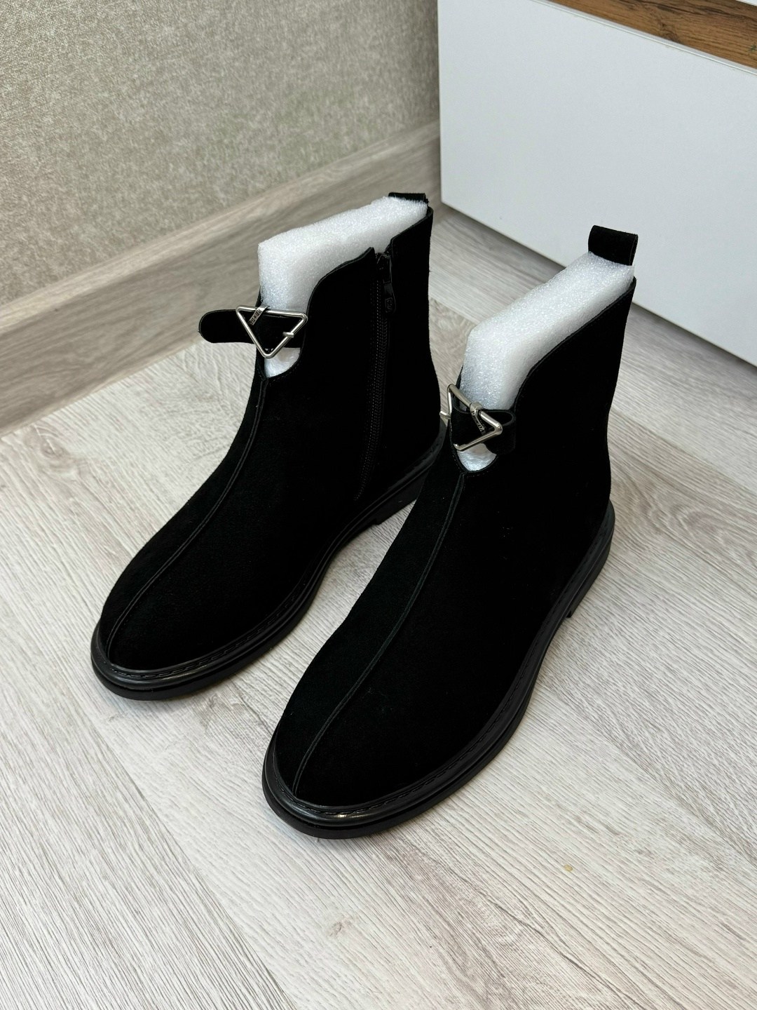 ,замшевые ботинки,ботинки женские замшевые,модные ботинки,мужские ботильоны