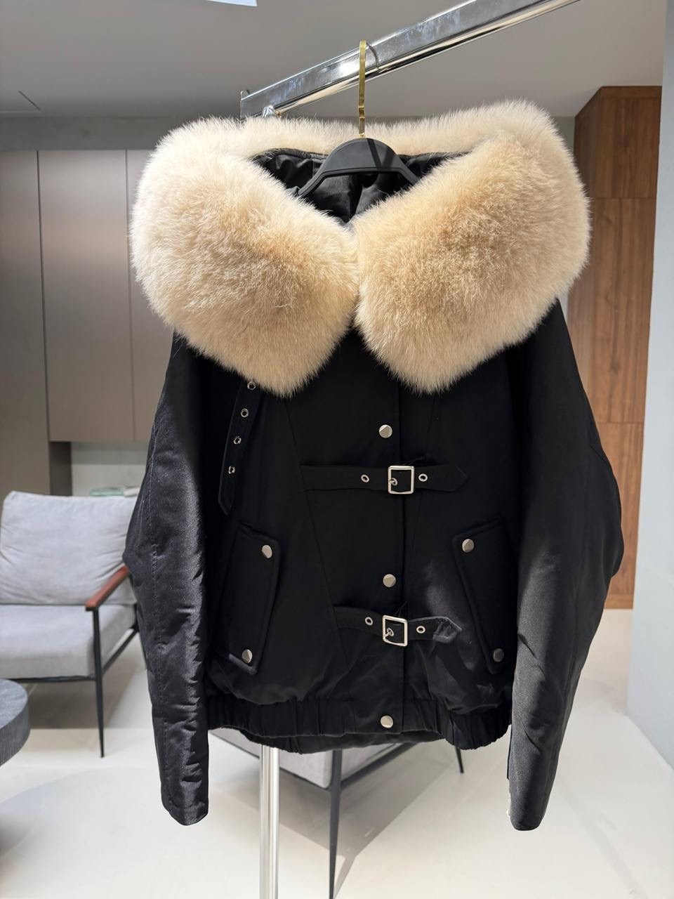 зимняя куртка,женский пуховик,зимняя куртка с мехом,парка с меховым,куртка