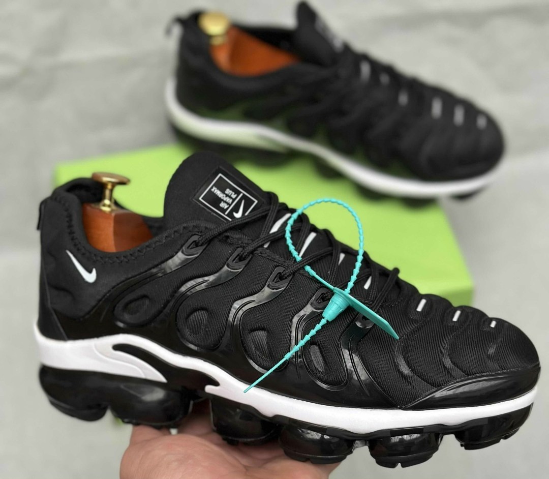 nike vapormax plus,мужские кроссовки nike air vapormax plus,nike air vapormax plus,кроссовки nike air vapormax plus,nike vapormax