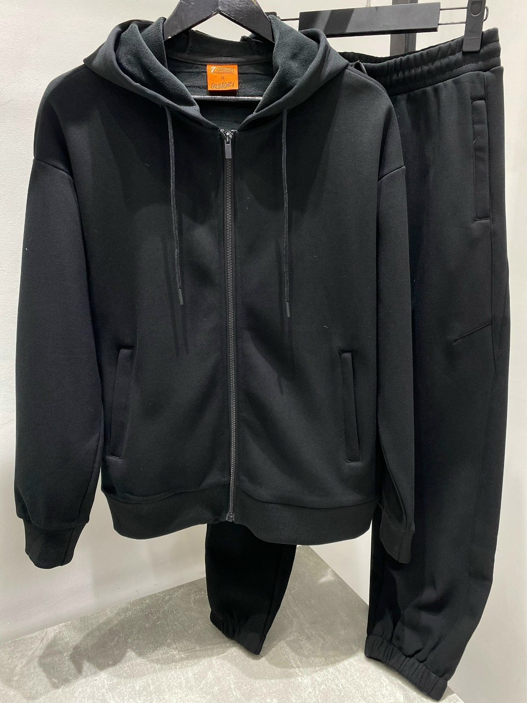 спортивный костюм,костюм спортивный мужской,костюм на флисе,костюм спорт шик,спортивный костюм brunello cucinelli