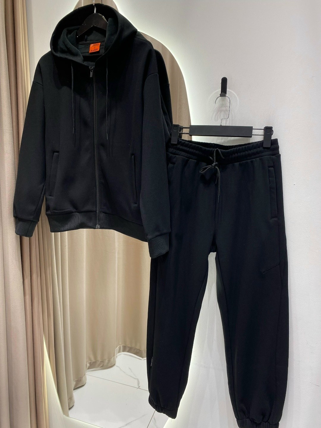 спортивный костюм,костюм спортивный мужской,костюм на флисе,костюм спорт шик,спортивный костюм brunello cucinelli