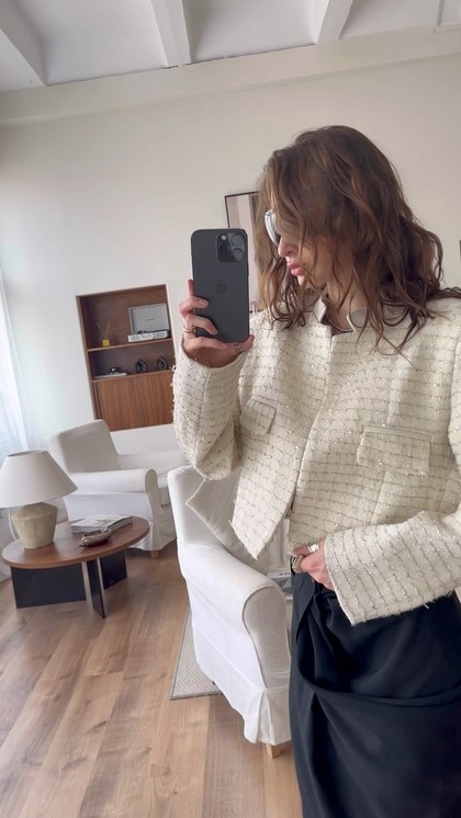 женская твидовая куртка,женский твидовый пиджак,женская твидовая куртка с жемчужинами однобортная,твидовая куртка,женская твидовая куртка с карманами